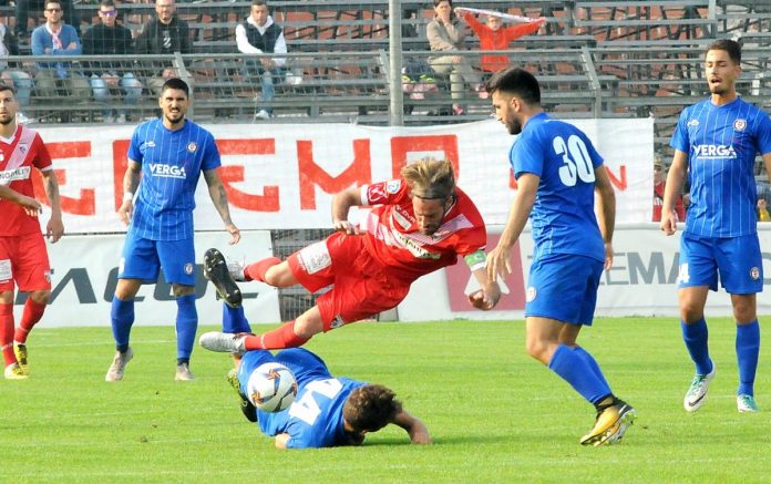 Entrata su Altinier in Mantova-Como del girone d'andata