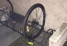 Furto di biciclette: il ladro smascherato dai video biciletta