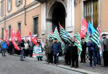 Pensionati Cgil-Cisl e Uil in strada contro la manovra