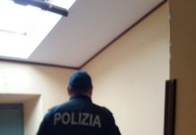 Blitz della Polizia, al setaccio gli edifici abbandonati e le sale slot