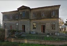 Maglificio nello stabile inagibile Denunciati titolari e operai