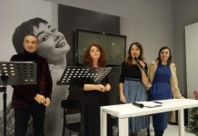 Uno Shaw nello show: in mostra le foto delle dive senza tempo