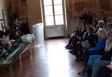 Sei madri raccontano il dolore per il distacco dai propri figli