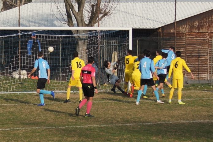 Il gol di Marcello Olivetti con l'Albinogandino