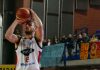Basket serie A2 – Raspino: “Pompea, contro Cento altra finale da vincere” Raspino tenta il canestro
