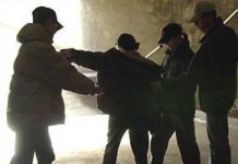 In tre per rapinare un 16enne: tra i balordi anche un mantovano