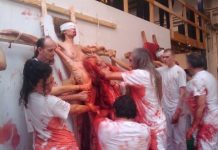 Mostra “sanguinaria”: Lega e Forza Italia sollevano i primi scudi