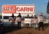 Animalisti ancora in campo davanti alla Mec Carni