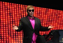 Elton John, salta il concerto di stasera in Arena