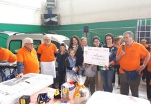 Sustinente, l’associazione fa centro: donati furgone e soldi per la scuola