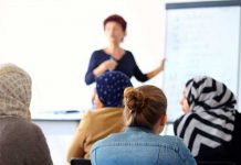 A Cerese donne straniere a scuola di italiano e di cittadinanza