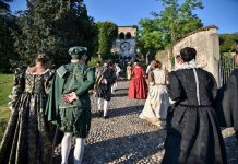 Castiglione si tuffa nella storia