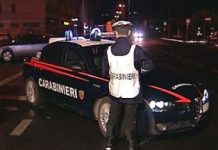 Ubriachi minacciano barista e carabinieri: denunciati due gemelli
