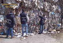 Rifiuti stoccati in cartiera, esposto all’Antimafia del M5S