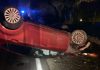Sbanda, carabola e finisce con l’auto contro un muretto di recinzione, illeso