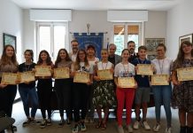 Premiati dal sindaco di Roncoferraro gli alunni meritevoli delle scuole medie