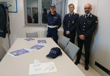 Cocaina nei giardini della palestra. Nascoste nella siepe 17 dosi