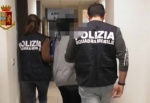 Blitz della Squadra Mobile ai giardini di viale Piave: arrestati due spacciatori
