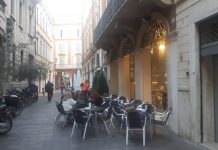 Serviva alcol a minorenni, chiuso un bar in pieno centro storico