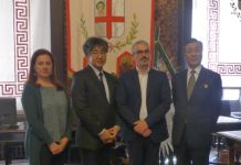 La delegazione giapponese di Omihachiman ricevuta da Palazzi