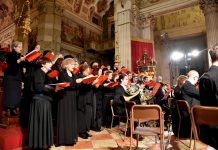 Grandi emozioni di Natale in duomo con il Coro Livia d’Arco