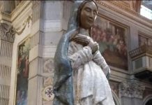 Rubata in duomo una statuetta della Madonna