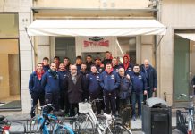 Basket A2 maschile – Pompea ospita Ravenna: assalto alla vetta squadra, staff tecnico e dirigenti all’inaugurazione ieri in centro città del nuovo punto vendita Pompea-Stings