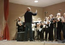 Applausi per le esibizioni natalizie del Coro “Roberto Modena”