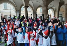 Asola, in 250 alla corsa dei Babbi Natale