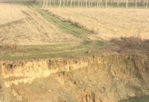 Ponte Locarolo danneggiato. Gli agricoltori chiedono un intervento