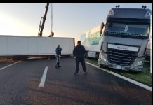 Camion si ribalta in A22, code infinite e traffico deviato per ore nel modenese