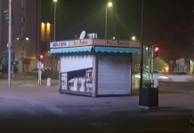 Scassinata l’edicola di piazza Mozzarelli