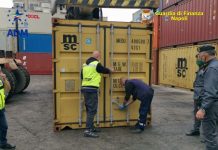 Sequestrate 8 tonnellate di rifiuti speciali al porto di Napoli