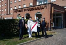 Da Mantova Calcio e Nazionale Cantanti 15mila mascherine al “Poma” Masiello e Pecchini alla cerimonia di consegna delle mascherine