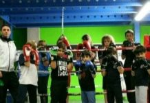 Boxe – Di Padova: “Puntiamo su amatori e linea verde” Massimo Di Padova con il gruppo bambini