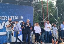 Centrodestra in piazza contro Conte, Salvini “Mi fido di Berlusconi”