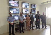 Il prefetto consegna il gonfalone del Comune di Borgo Virgilio