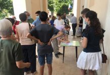 Campane “zittite” alla domenica La palla ora passa alla Curia