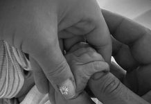 Fiocco rosa per Katy Perry e Orlando Bloom, è nata Daisy Dove