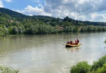 Auto nel Po individuata a oltre 20 metri di profondità