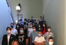 Gli studenti degli Istituti superiori di Mantova diplomati con 100 e lode sono stati premiati dal Comune