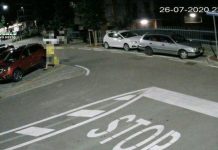 Danneggia l’auto del vicino. Incastrato dalle telecamere e denunciato dalla Polizia locale