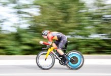 Tratnik vince per distacco a San Daniele del Friuli, Almeida rosa