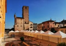 Medole. Regole anti-Covid, gazebi davanti alla scuola