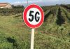 Nella Bassa cartelli col limite “5G”: burla o protesta?