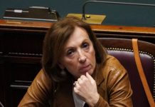 Coronavirus,Zampa “Faremo di tutto per Natale,ma non come questa estate”