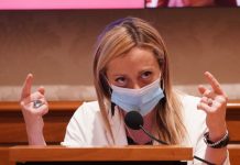 Meloni “Ponti d’oro a Berlusconi, ma non andrà mai a sinistra”