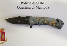 In tribunale con un coltello da caccia: denunciato 27enne
