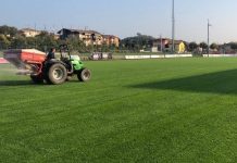 Calcio – Lo stadio Lusetti di Castiglione si rifà il look dentro e fuori I lavori di semina sul terreno di gioco del "Lusetti"