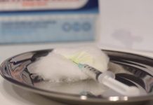 Covid, al via il reclutamento di medici e infermieri per i vaccini